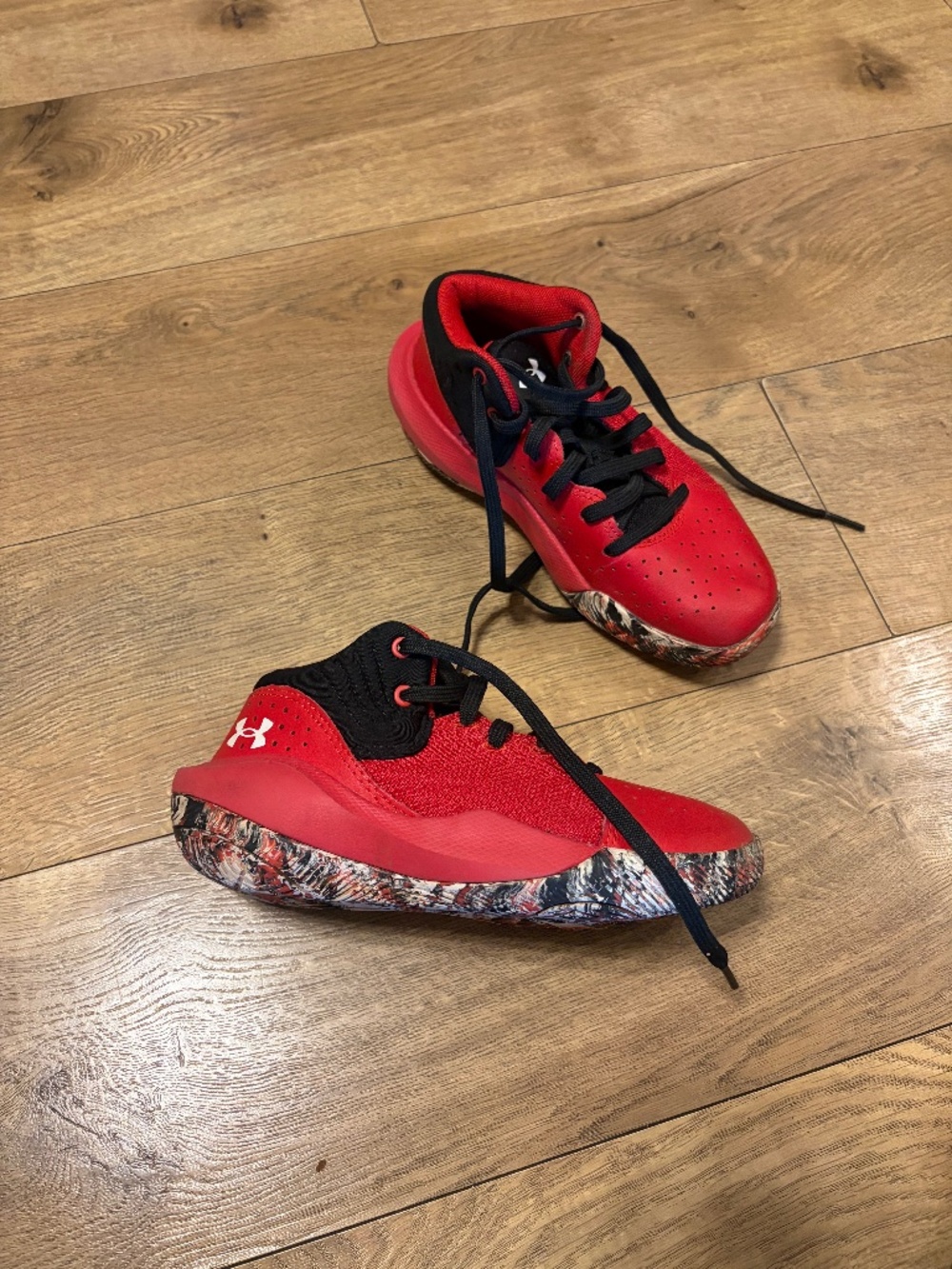 Kids Under Armour kids size 13y